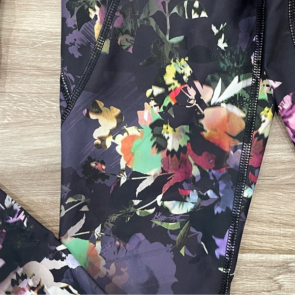 Old Navy Dance/Workout Outfit - Picture 5 of 5